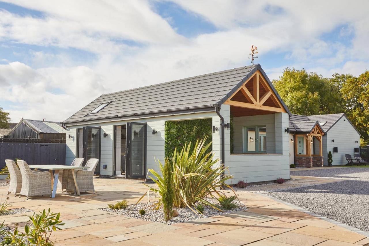 Host & Stay - The Stables Yarm Exterior photo